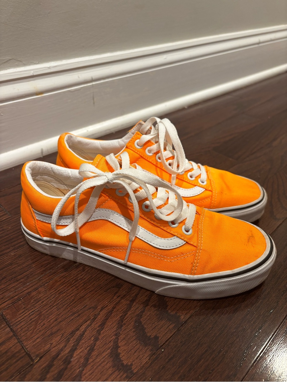 Vans - neon orange